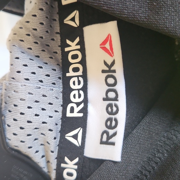 Reebok Hoodie/ Sweatshirt Black and neon green - Picture 4 of 7